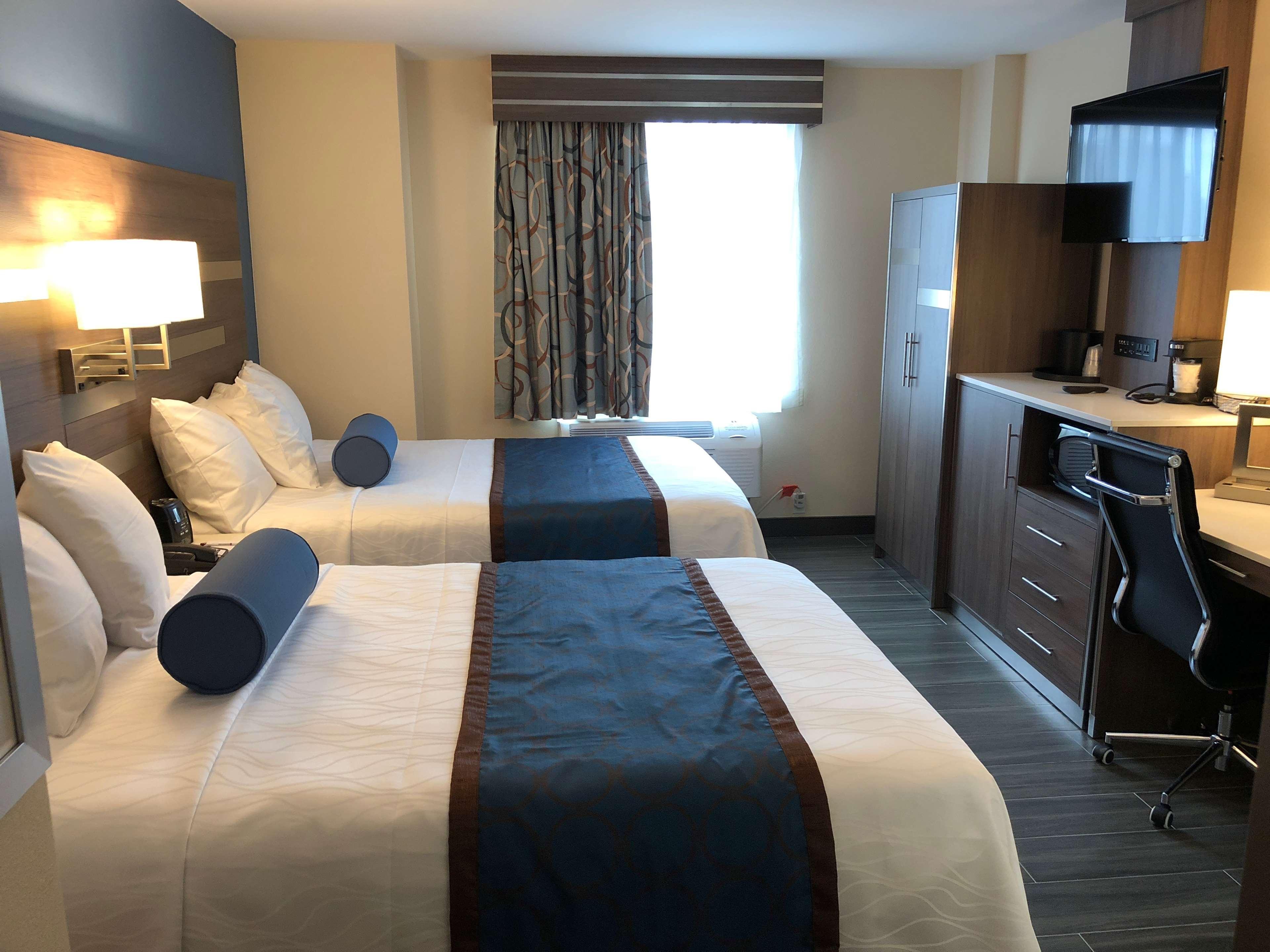 Best Western Plus Stadium Inn Nueva York Exterior foto